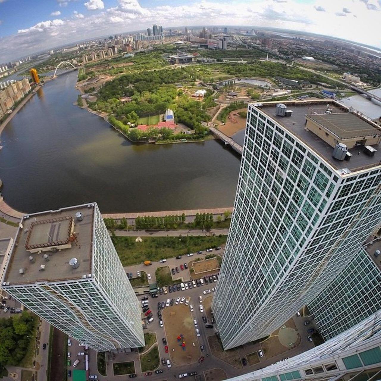 Апартаменты На Набережной С Панорамным Видом На 39 Этаже Nur-Sultan  Exterior photo